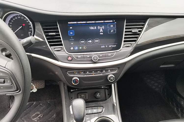 Used Buick Verano 2020 20T CVT Leading Edition Audio And AC Panel