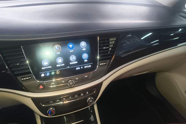 Used Buick Verano 2020 15T Automatic Trend Edition Audio And AC Panel