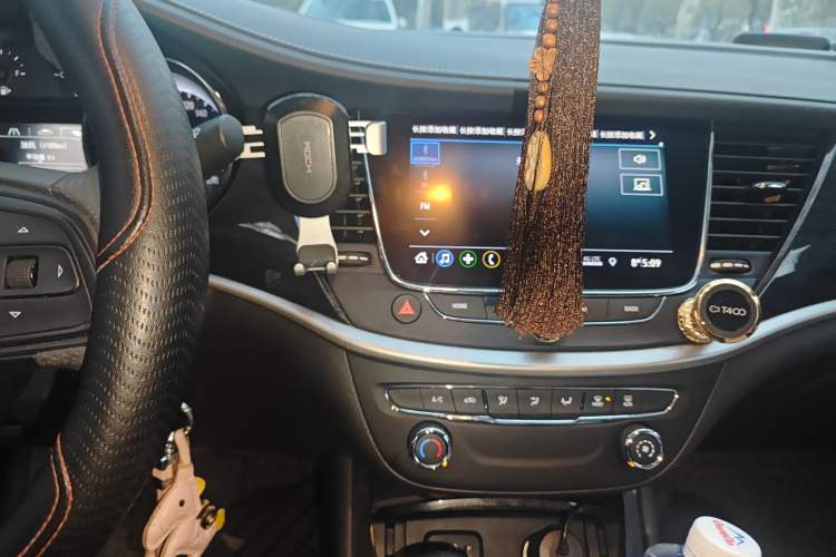 Used Buick Verano 2020 20T CVT Leading Edition Audio And AC Panel