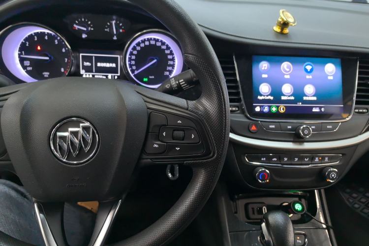 Used Buick Verano 2020 20T CVT Leading Edition Center Console