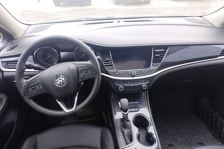 Used Buick Verano 2020 20T CVT Leading Edition Center Console