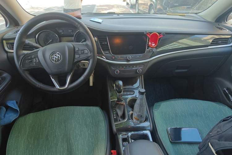 Used Buick Verano 2020 20T CVT Leading Edition Center Console