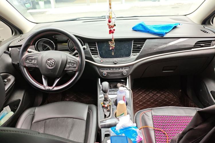Used Buick Verano 2020 20T CVT Leading Edition Center Console