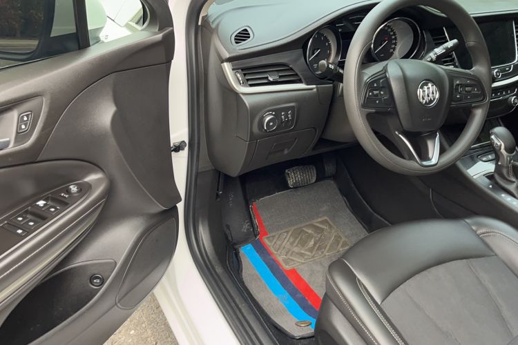 Used Buick Verano 2020 20T CVT Leading Edition Driver Seat