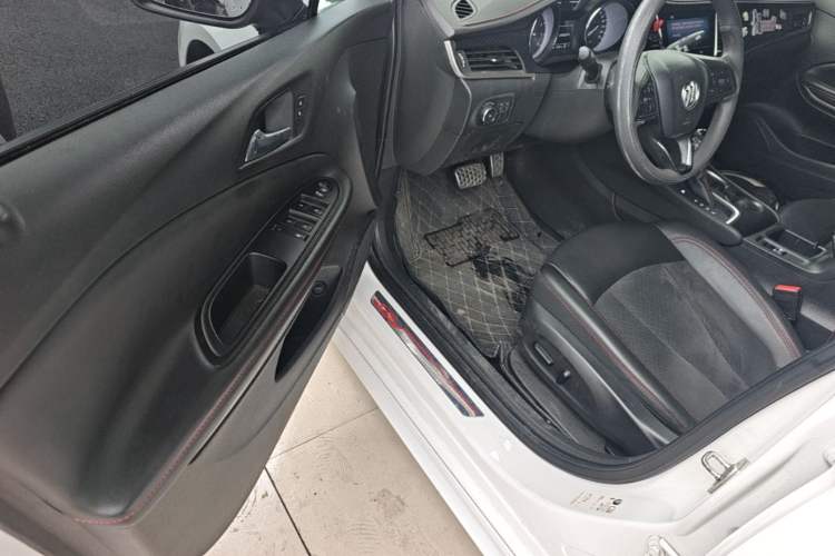 Used Buick Verano 2020 GS 20T CVT Luxury Model Driver Seat