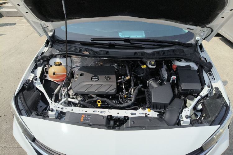 Used Buick Verano 2020 20T CVT Leading Edition Engine Bay