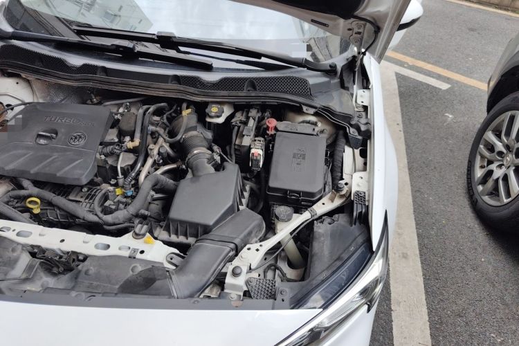 Used Buick Verano 2020 20T CVT Leading Edition Engine Bay Left