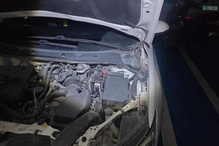 Used Buick Verano 2020 20T CVT Leading Edition Engine Bay Left