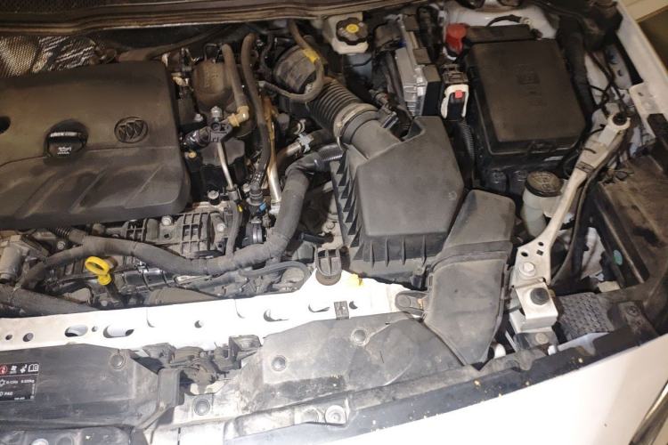 Used Buick Verano 2020 20T CVT Leading Edition Engine Bay Left