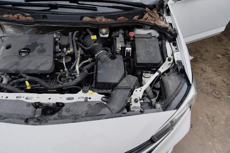 Used Buick Verano 2020 20T CVT Leading Edition Engine Bay Left