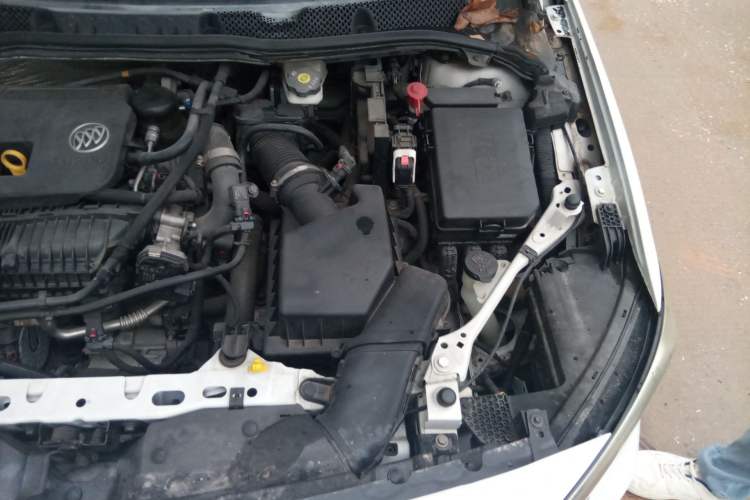 Used Buick Verano 2020 15T Automatic Trend Edition Engine Bay Left