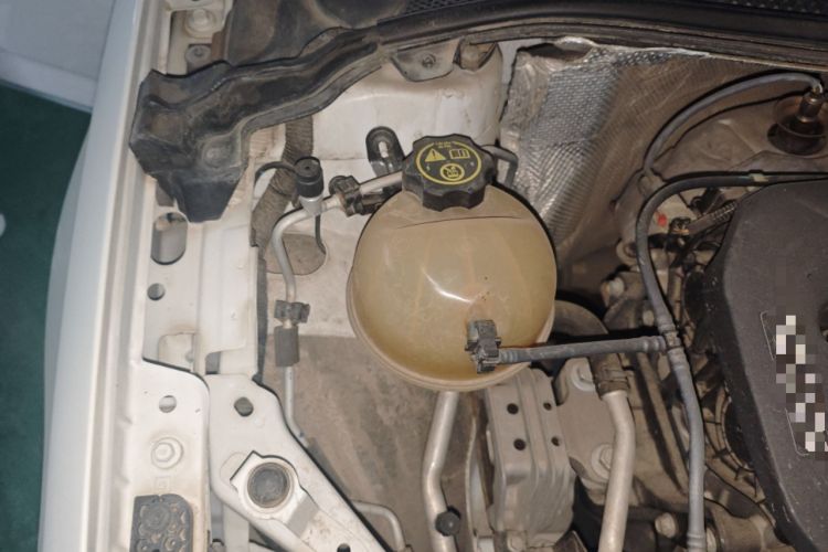 Used Buick Verano 2020 20T CVT Leading Edition Engine Bay Right