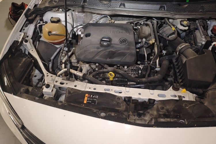 Used Buick Verano 2020 20T CVT Leading Edition Engine Bay Right