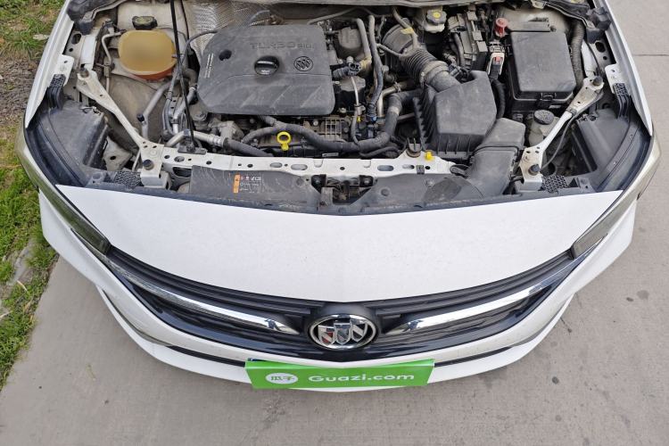Used Buick Verano 2020 20T CVT Leading Edition Engine Bay