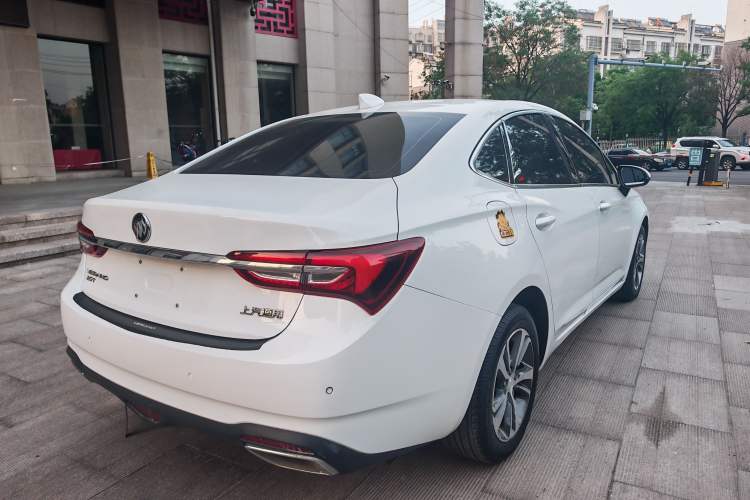 Used Buick Verano 2020 20T CVT Leading Edition Exterior 2