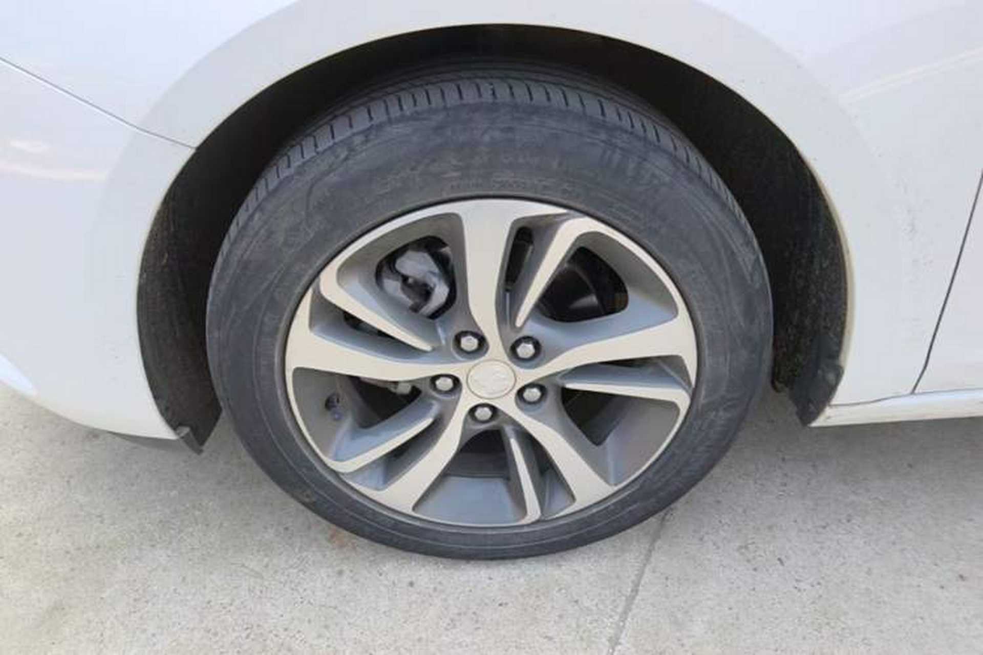 Used Buick Verano 2020 20T CVT Leading Edition Exterior 2