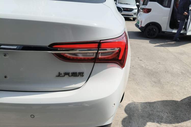 Used Buick Verano 2020 20T CVT Leading Edition Exterior 3