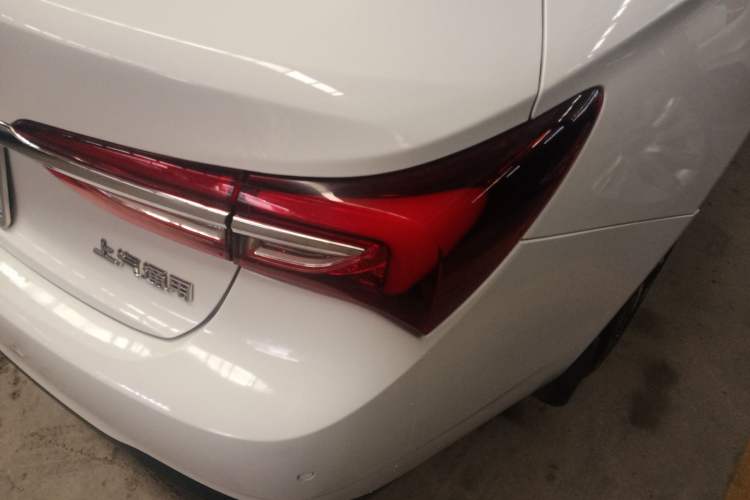 Used Buick Verano 2020 20T CVT Leading Edition Exterior 3