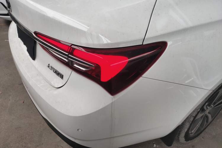 Used Buick Verano 2020 20T CVT Leading Edition Exterior 3