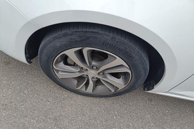 Used Buick Verano 2020 20T CVT Leading Edition Exterior 4