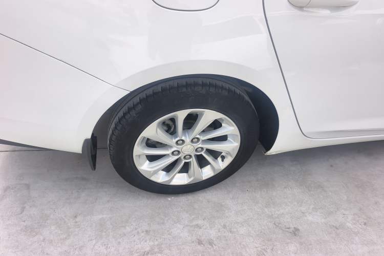 Used Buick Verano 2020 15T Automatic Trend Edition Exterior 5