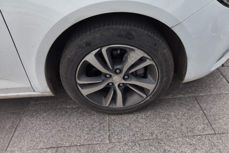 Used Buick Verano 2020 20T CVT Leading Edition Exterior 7