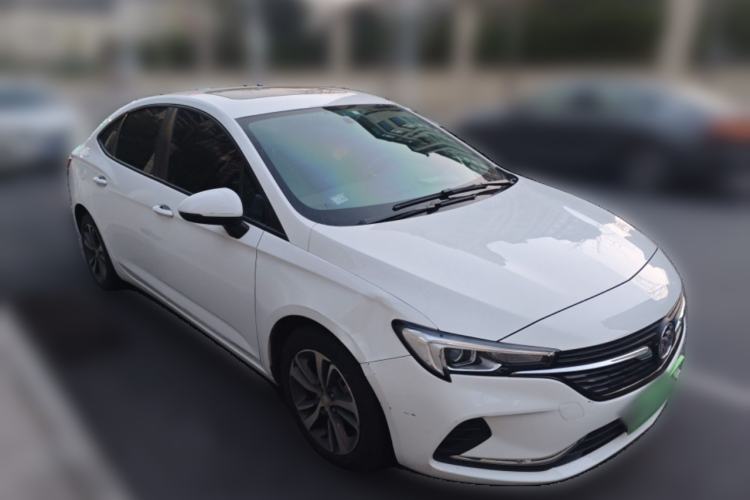 Used Buick Verano 2020 20T CVT Leading Edition Front Right 45 Deg