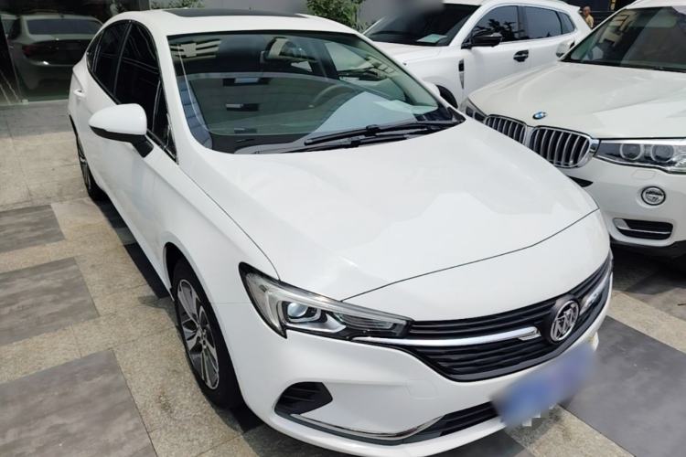 Used Buick Verano 2020 20T CVT Leading Edition Front Right 45 Deg