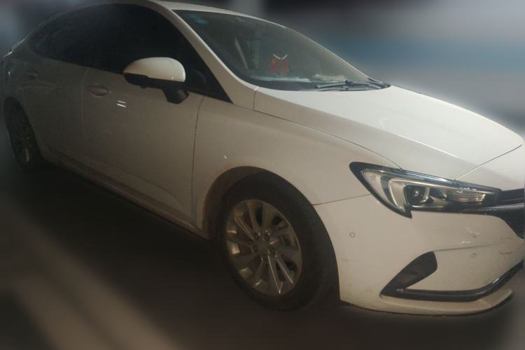 Used Buick Verano 2020 15T Automatic Trend Edition Front Right 45 Deg