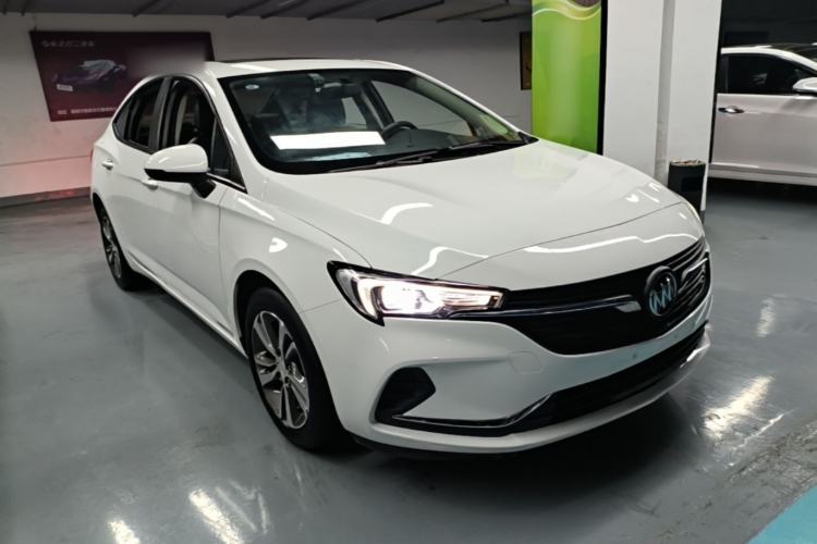 Used Buick Verano 2020 20T CVT Leading Edition Front Right 45 Deg