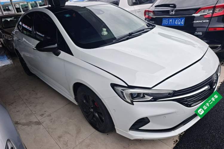 Used Buick Verano 2020 GS 20T CVT Luxury Model Front Right 45 Deg