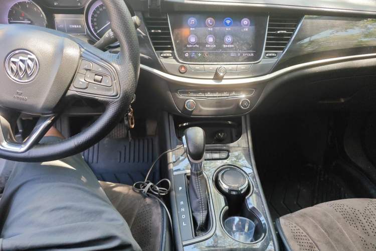 Used Buick Verano 2020 20T CVT Leading Edition Gear Lever
