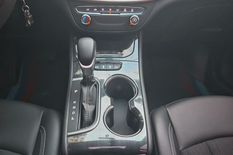 Used Buick Verano 2020 20T CVT Leading Edition Gear Lever