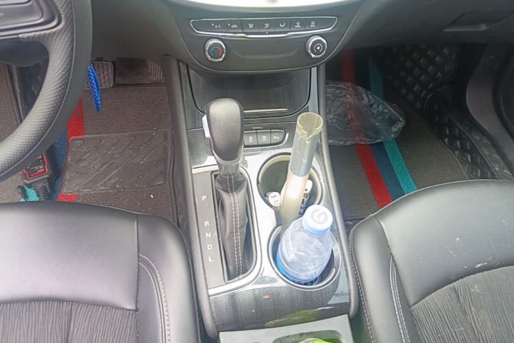 Used Buick Verano 2020 20T CVT Leading Edition Gear Lever