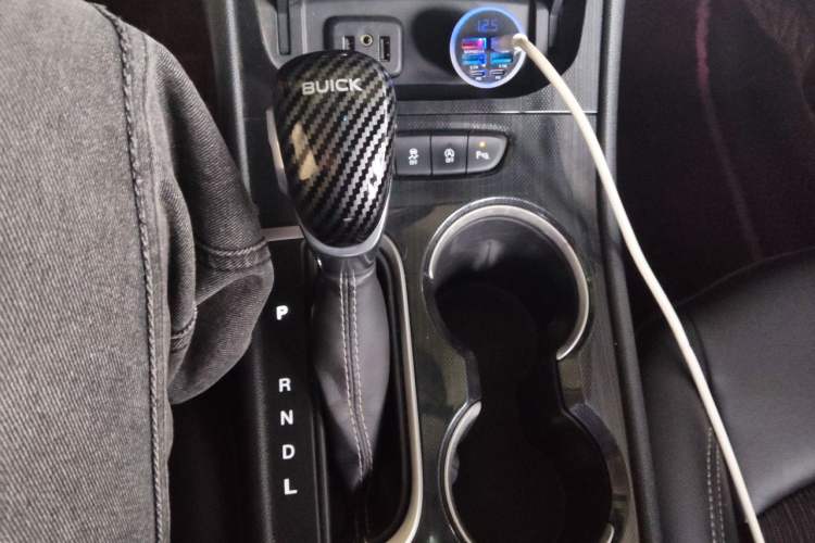 Used Buick Verano 2020 20T CVT Leading Edition Gear Lever