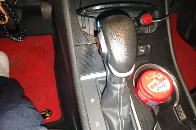 Used Buick Verano 2020 20T CVT Leading Edition Gear Lever