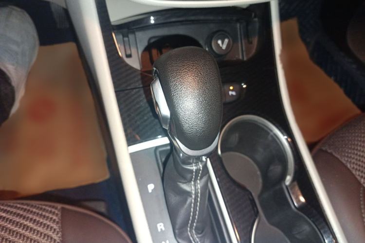 Used Buick Verano 2020 15T Automatic Trend Edition Gear Lever