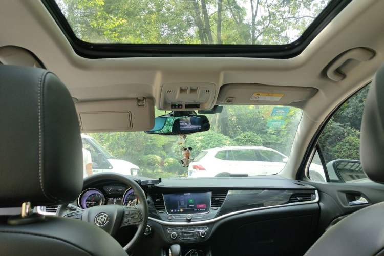 Used Buick Verano 2020 20T CVT Luxury Version Headliner