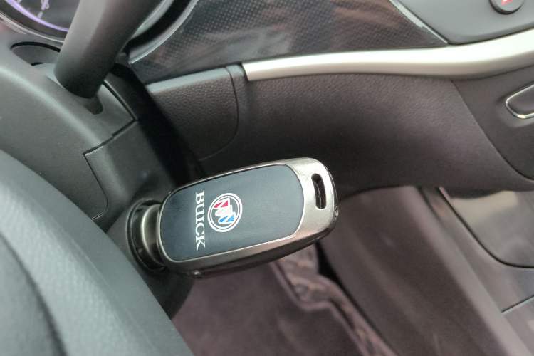 Used Buick Verano 2020 20T CVT Leading Edition Interior 1