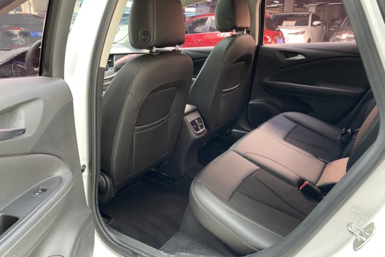 Used Buick Verano 2020 20T CVT Leading Edition Interior 1