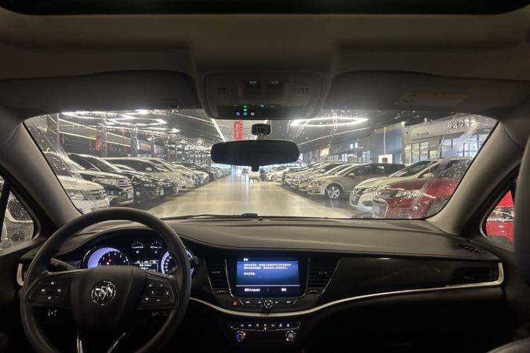 Used Buick Verano 2020 20T CVT Leading Edition Interior 1