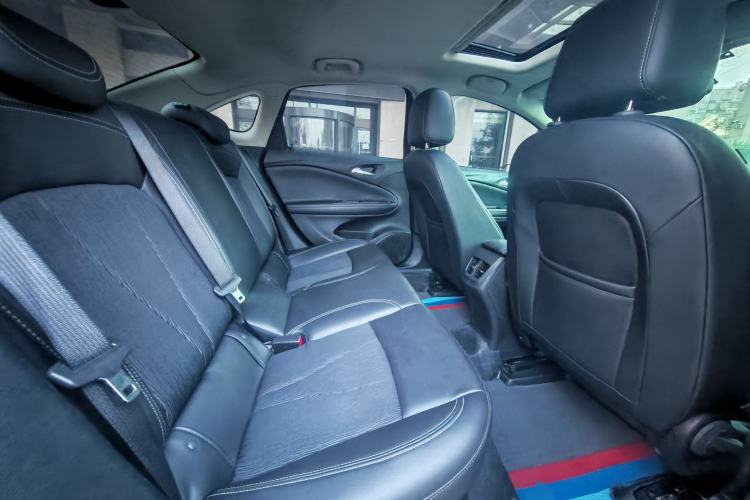 Used Buick Verano 2020 20T CVT Leading Edition Interior 3