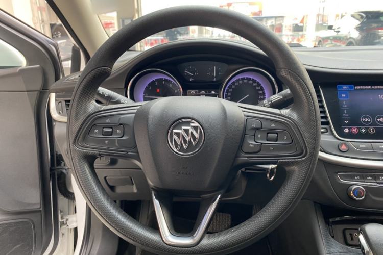 Used Buick Verano 2020 20T CVT Leading Edition Interior 3
