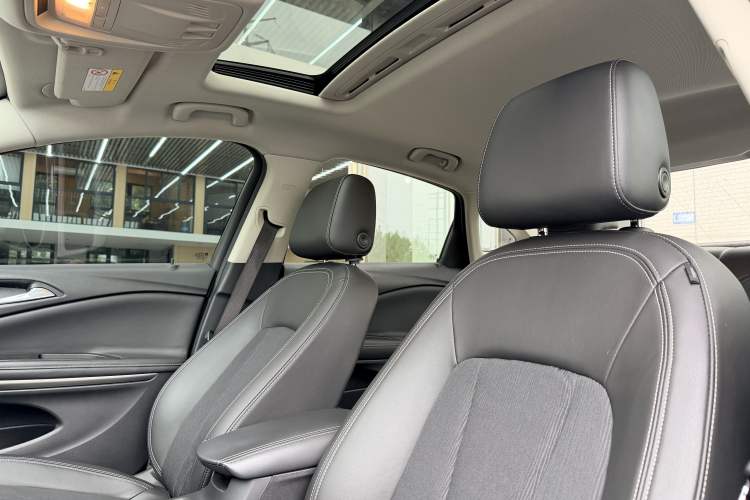 Used Buick Verano 2020 20T CVT Leading Edition Interior 3