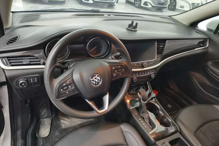 Used Buick Verano 2020 20T CVT Leading Edition Interior 3