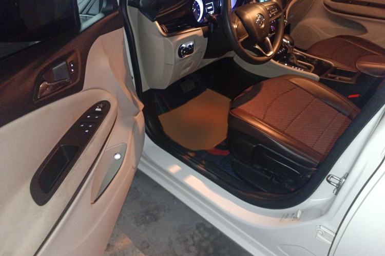 Used Buick Verano 2020 15T Automatic Trend Edition Interior 3