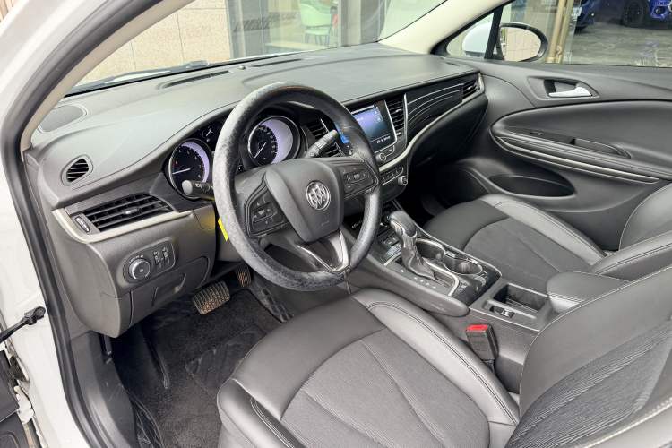 Used Buick Verano 2020 20T CVT Leading Edition Interior 4