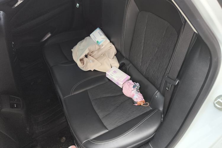 Used Buick Verano 2020 20T CVT Leading Edition Interior 4