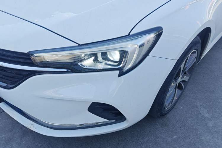 Used Buick Verano 2020 20T CVT Leading Edition Left Front Headlight