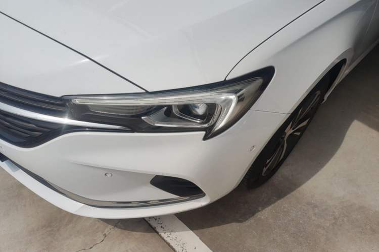Used Buick Verano 2020 20T CVT Luxury Version Left Front Headlight